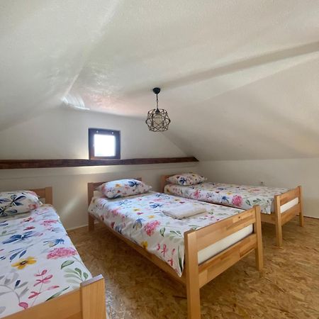 הוילה Bihać Hill House Emir מראה חיצוני תמונה